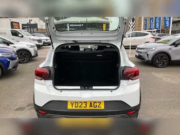 Used Dacia Sandero Stepway 2023 for sale - 77114093: Photo