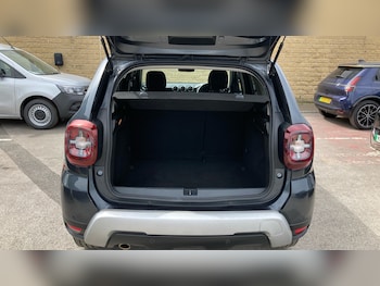 Used Dacia Duster 2019 for sale - 79124957: Photo