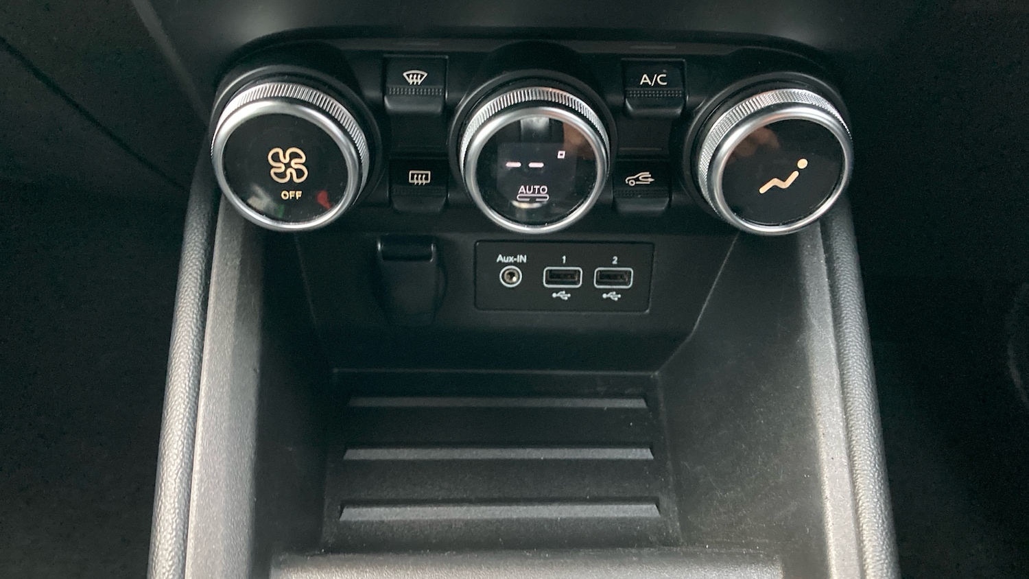 Used Renault Clio 2022 for sale - 76887532: Photo 22