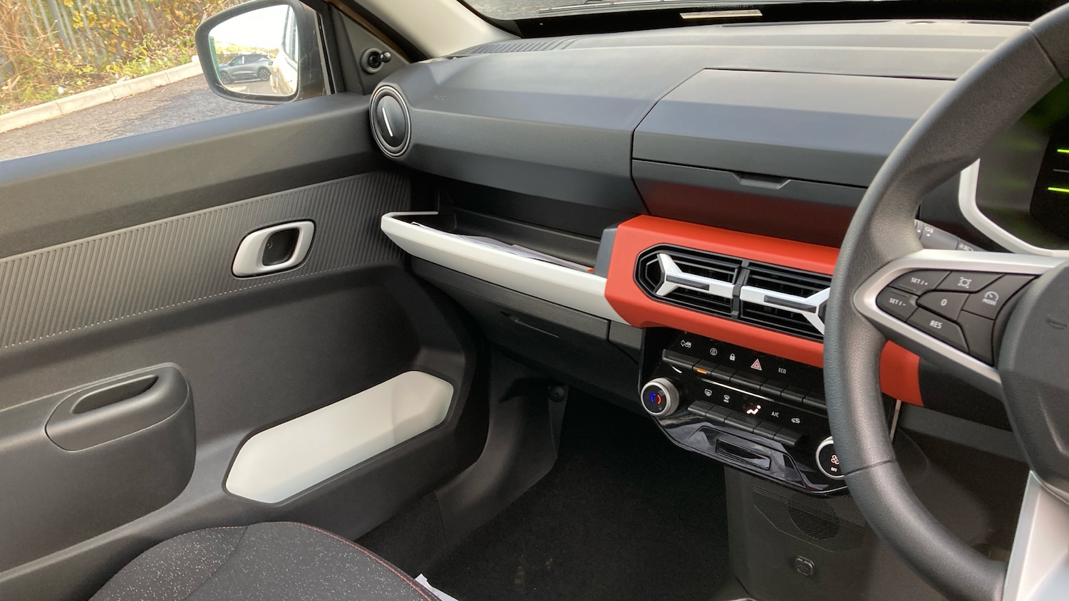 Used Dacia Spring 2025 for sale - 76391665: Photo 14