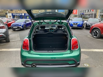 Used MINI Hatch 2023 for sale - 77114094: Photo