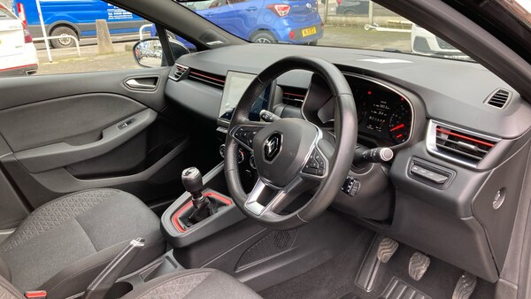 Used Renault Clio 2021 for sale - 76194763: Photo 11