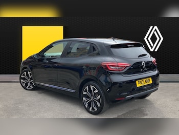 Used Renault Clio 2021 for sale - 76194763: Photo