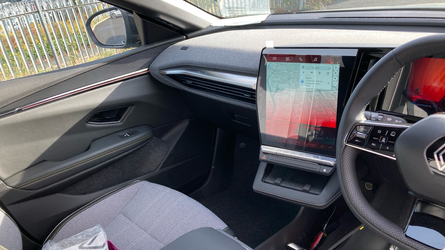 Used Renault Megane E Tech 2025 for sale - 77171106: Photo 14