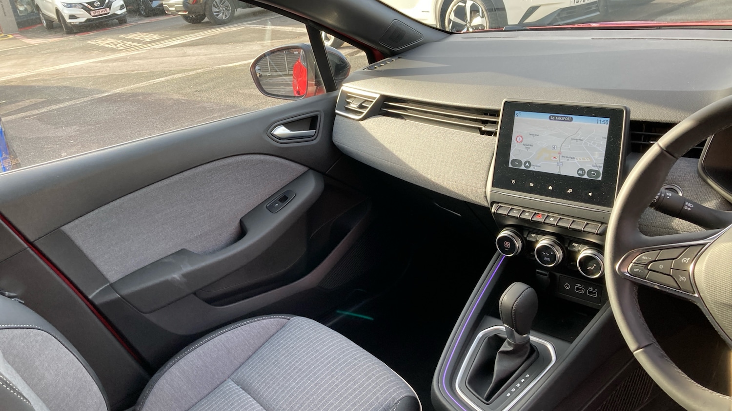 Used Renault Clio 2025 for sale - 76706250: Photo 14