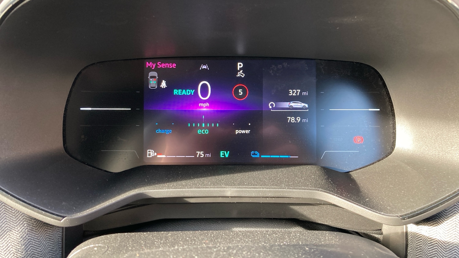 Used Renault Clio 2025 for sale - 76706250: Photo 18