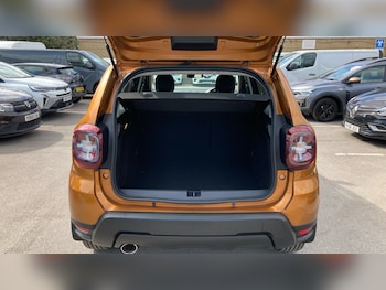 Used Dacia Duster 2021 for sale - 75440431: Photo