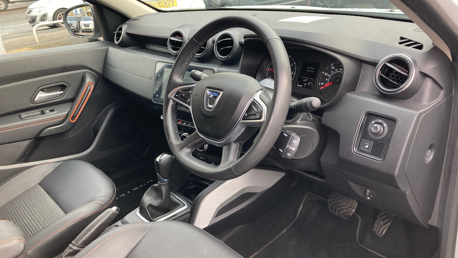 Used Dacia Duster 2023 for sale - 77932512: Photo 11