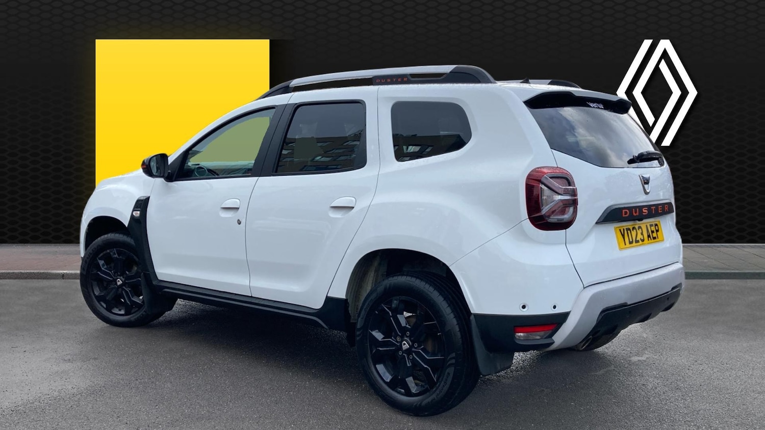 Used Dacia Duster 2023 for sale - 77932512: Photo 2