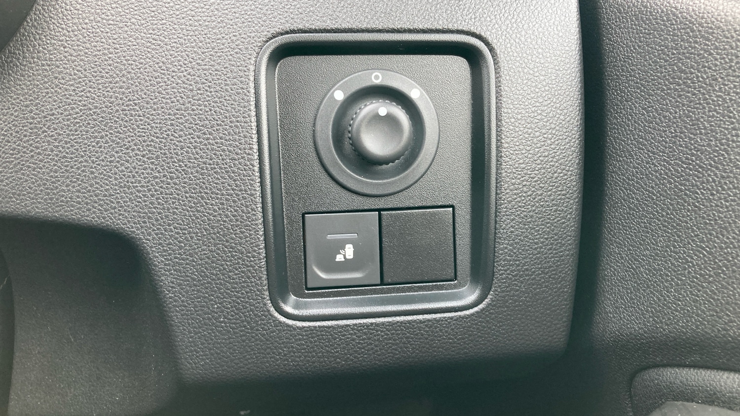 Used Dacia Duster 2023 for sale - 77932512: Photo 30