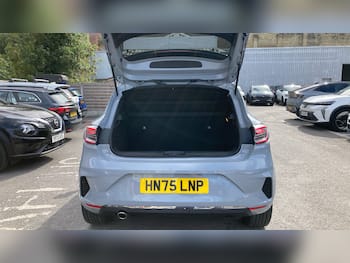 Used Renault Clio 2025 for sale - 79788455: Photo