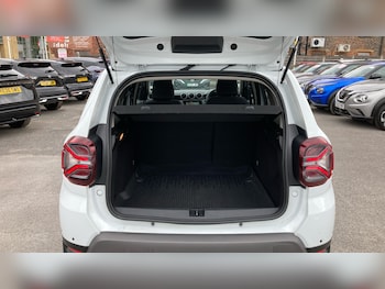 Used Dacia Duster 2023 for sale - 78627935: Photo