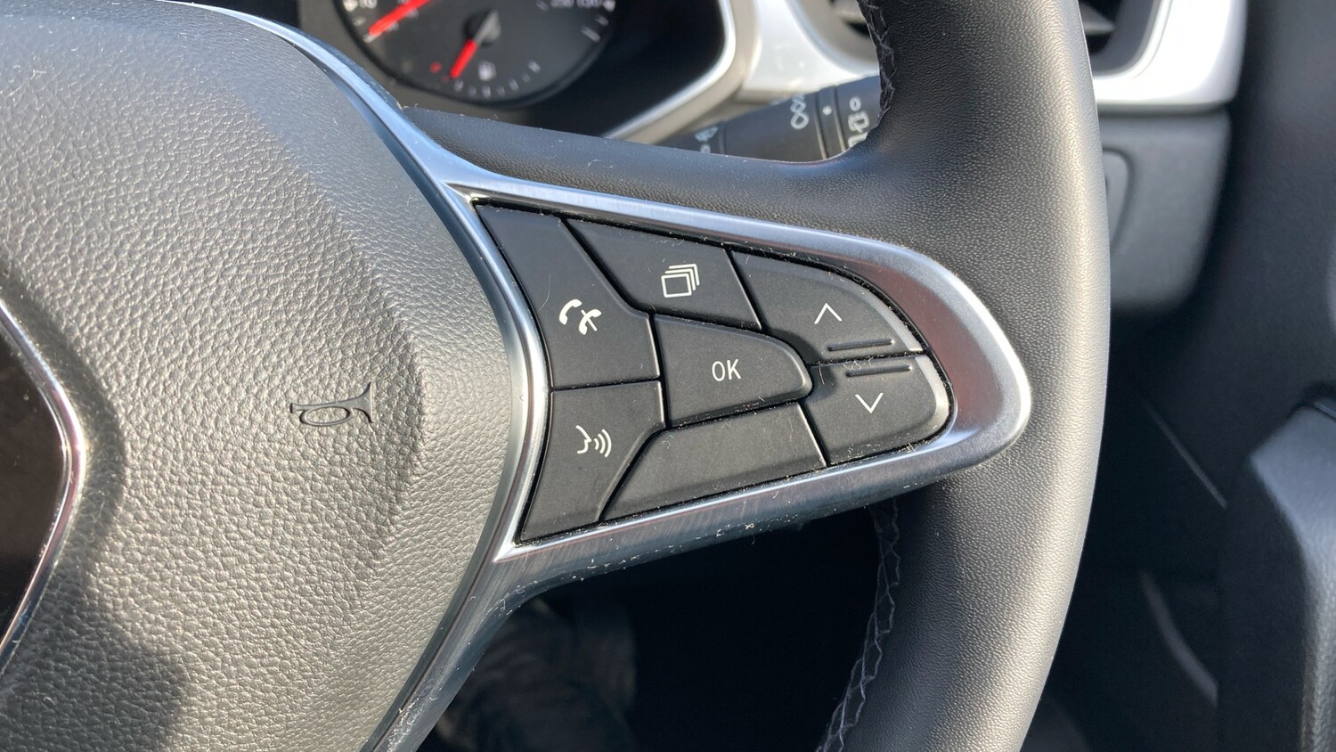 Used Renault Captur 2020 for sale - 78011467: Photo 24