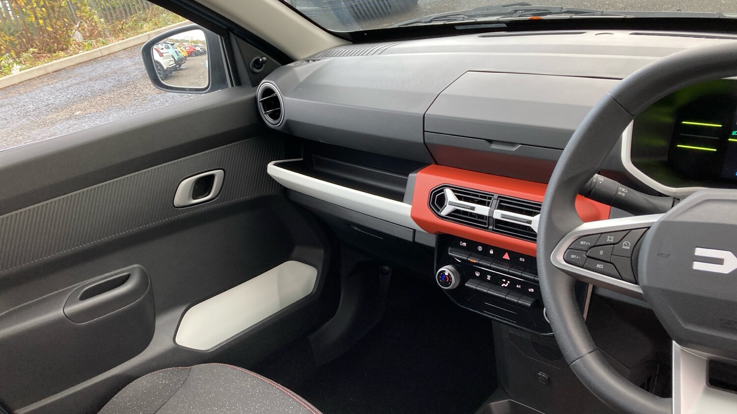 Used Dacia Spring 2025 for sale - 76391660: Photo 14