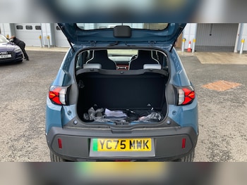 Used Dacia Spring 2025 for sale - 76391660: Photo