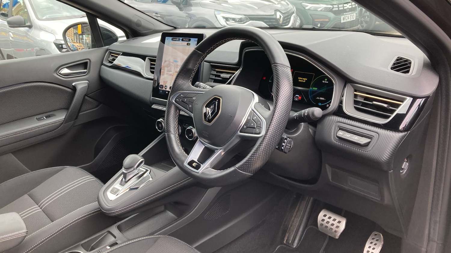 Used Renault Captur 2023 for sale - 77282925: Photo 11