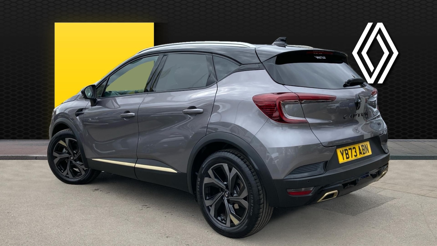 Used Renault Captur 2023 for sale - 77282925: Photo 2