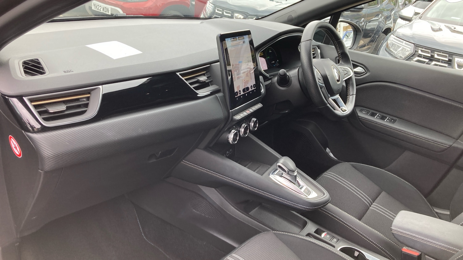 Used Renault Captur 2023 for sale - 77282925: Photo 9