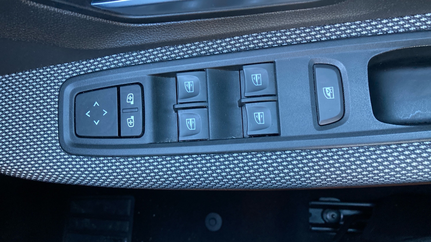 Used Dacia Sandero Stepway 2021 for sale - 76817392: Photo 25