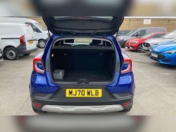 Used Renault Captur 2020 for sale - 79458319: Photo
