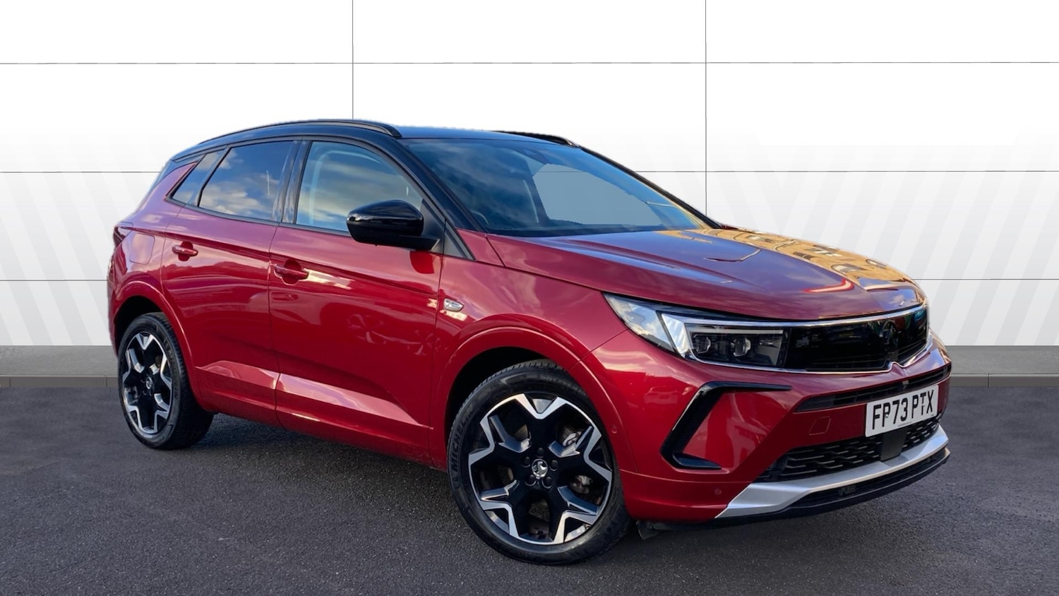 Used Vauxhall Grandland 2023 for sale - 76945750: Photo 1