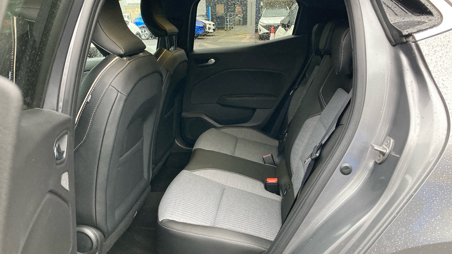 Used Renault Clio 2023 for sale - 76821471: Photo 16