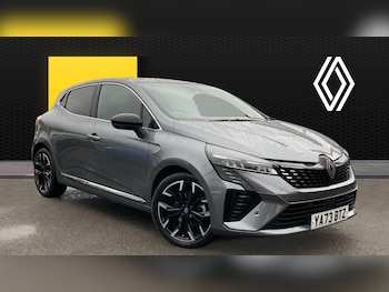 Used Renault Clio 2023 for sale - 76821471: Photo