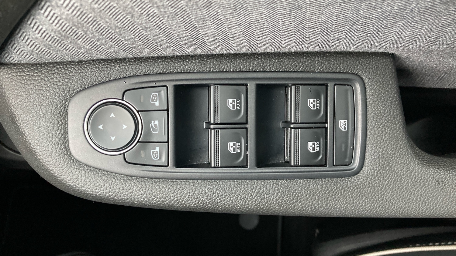 Used Renault Clio 2023 for sale - 76821471: Photo 27