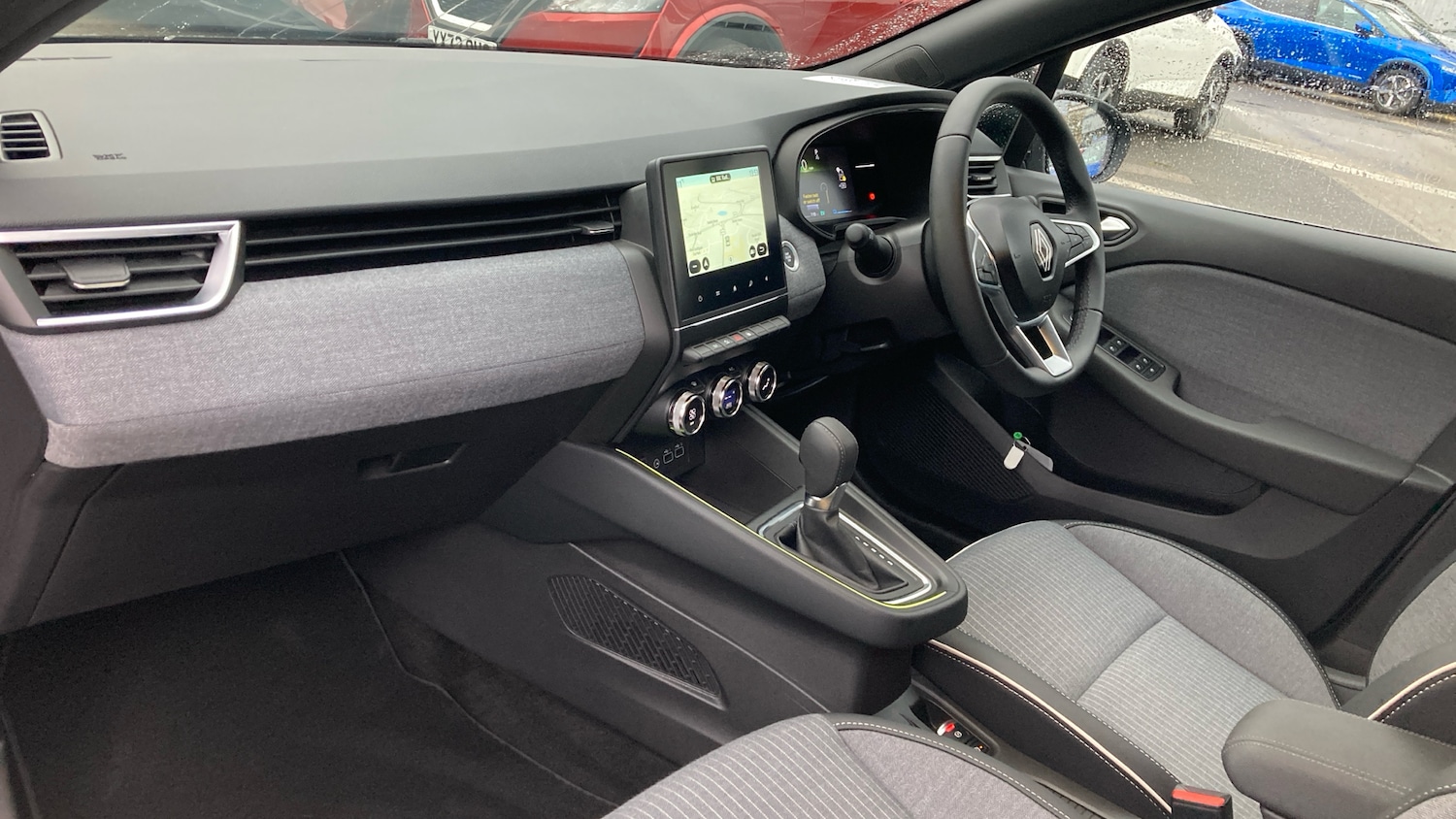 Used Renault Clio 2023 for sale - 76821471: Photo 9