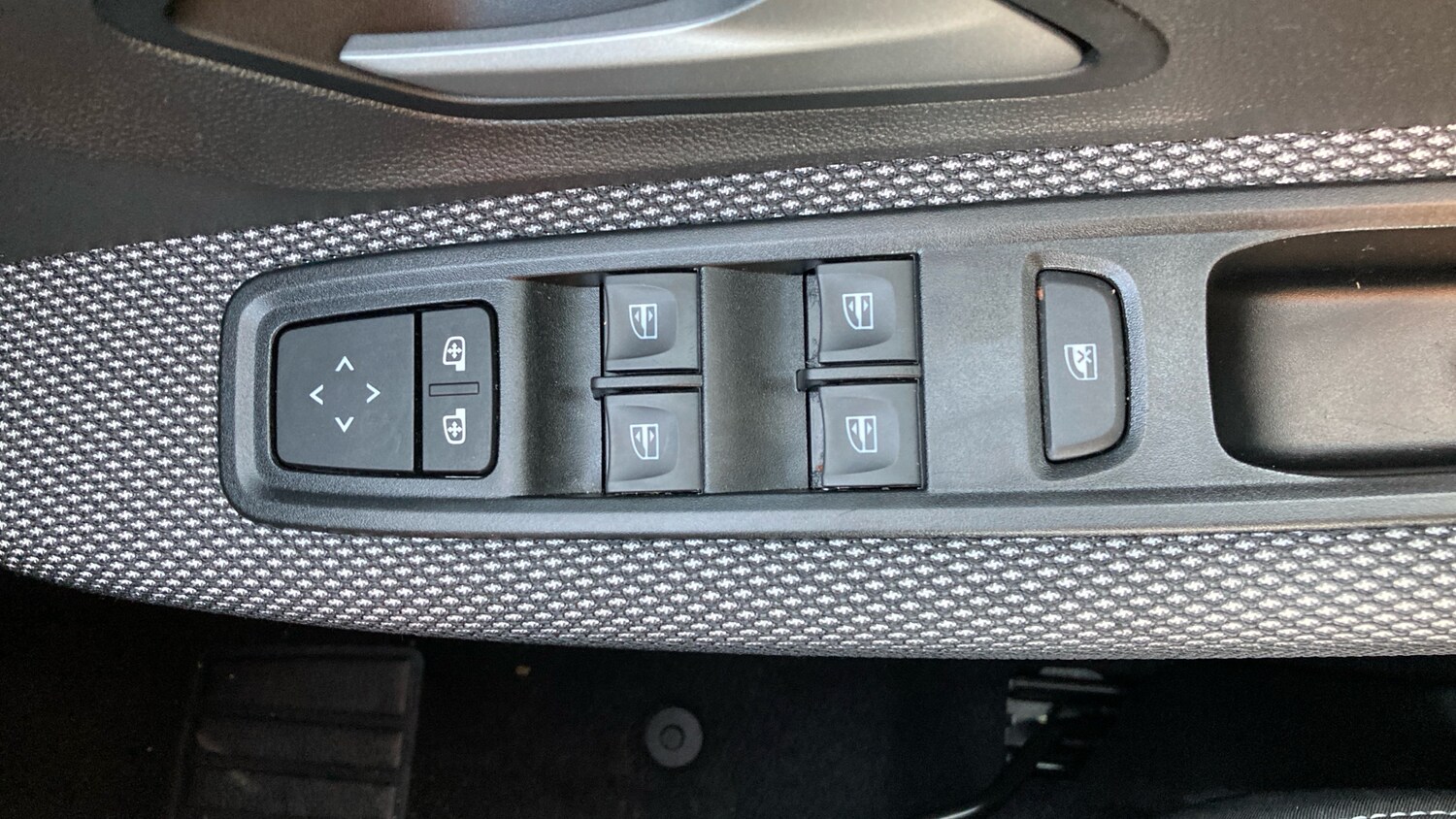 Used Dacia Sandero 2024 for sale - 76763085: Photo 26