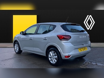 Used Dacia Sandero 2024 for sale - 76763085: Photo