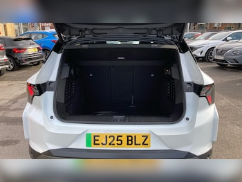 Used Renault Scenic E-Tech 2025 for sale - 77761711: Photo