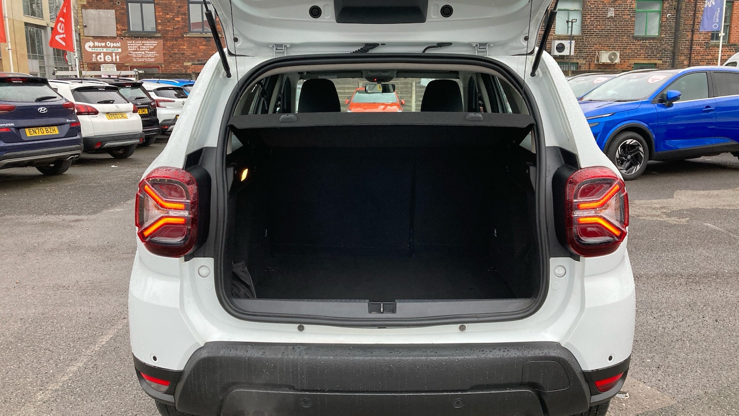 Used Dacia Duster 2022 for sale - 77323825: Photo 4