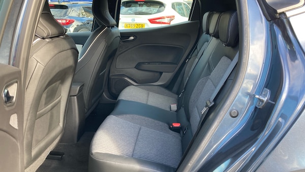 Used Renault Clio 2021 for sale - 76040594: Photo 16