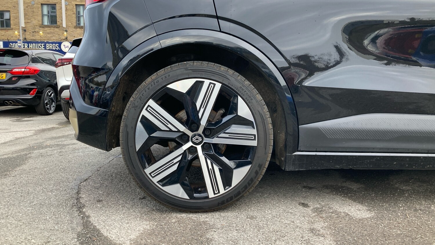 Used Renault Megane E Tech 2023 for sale - 77431569: Photo 7