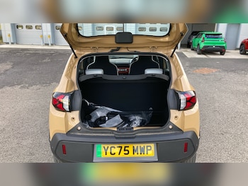 Used Dacia Spring 2025 for sale - 76847010: Photo