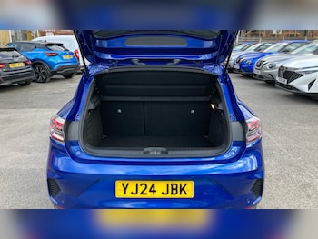 Used Renault Clio 2024 for sale - 77776149: Photo