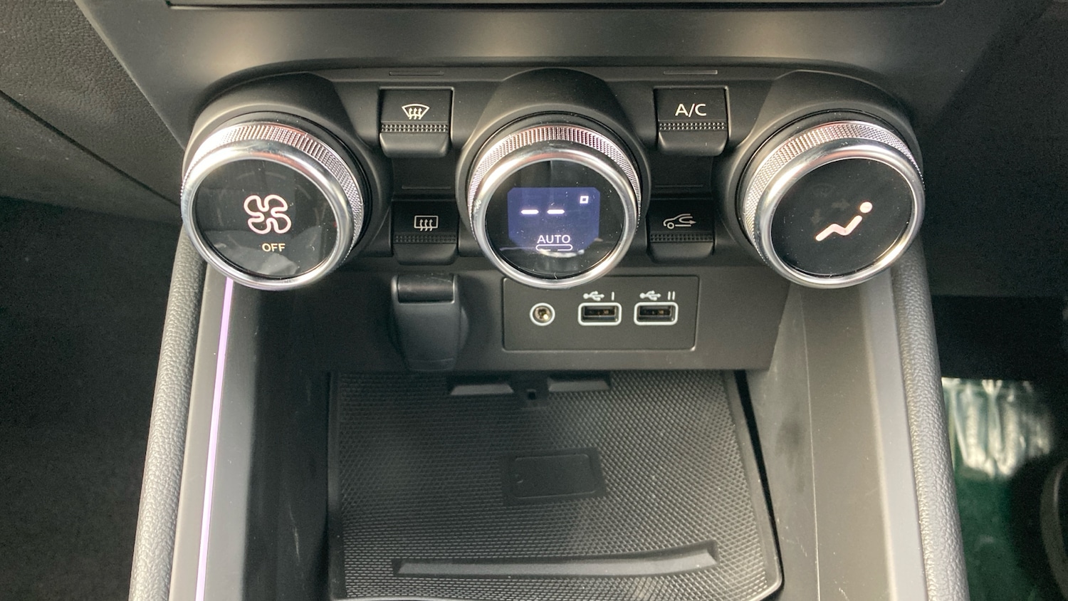 Used Renault Clio 2025 for sale - 77453011: Photo 22