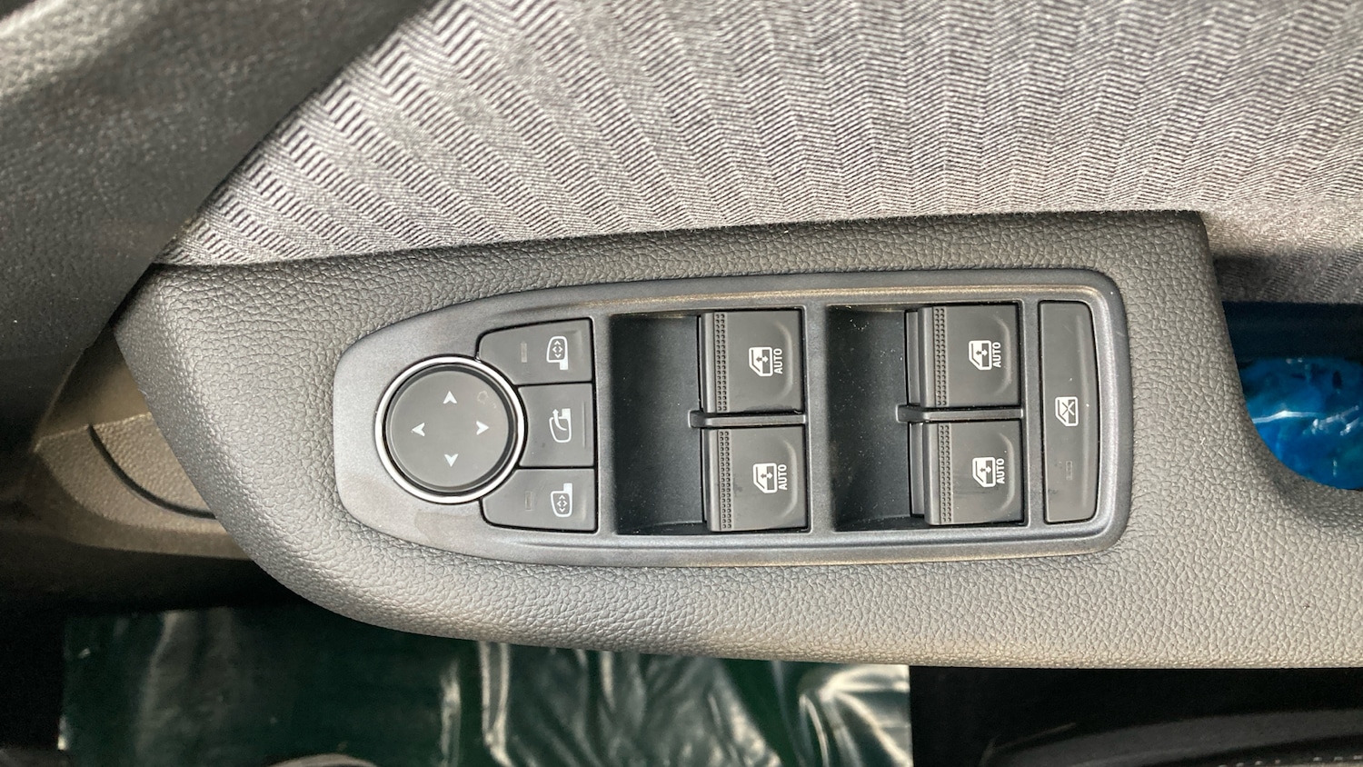 Used Renault Clio 2025 for sale - 77453011: Photo 25