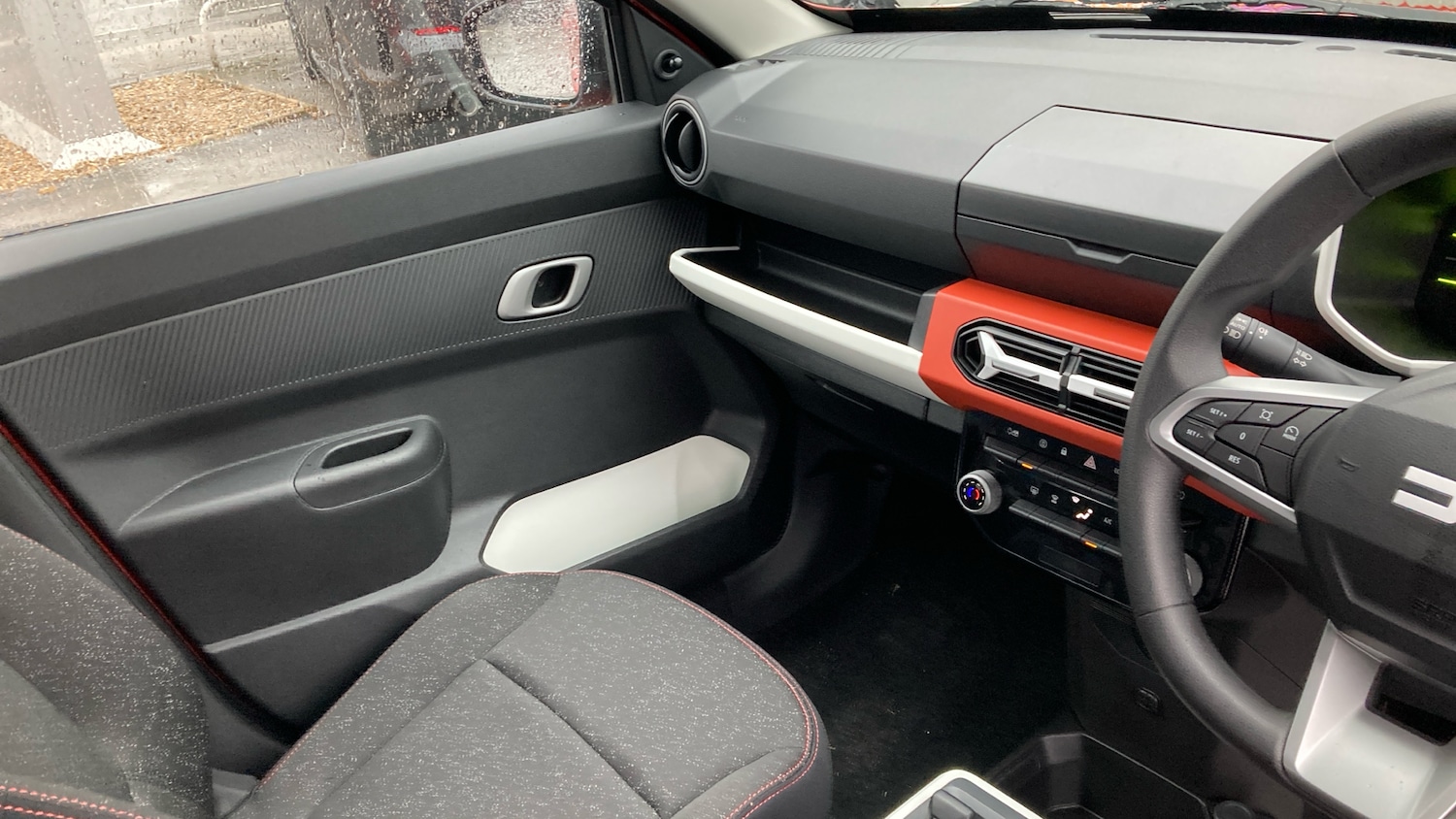 Used Dacia Spring 2025 for sale - 77834216: Photo 14