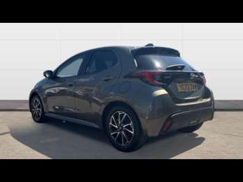 Used Toyota Yaris 2023 for sale - 74704106: Photo