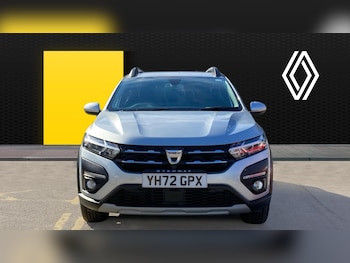 Used Dacia Sandero Stepway 2022 for sale - 76040610: Photo