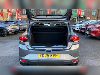 Used Dacia Sandero 2025 for sale - 76343861: Photo