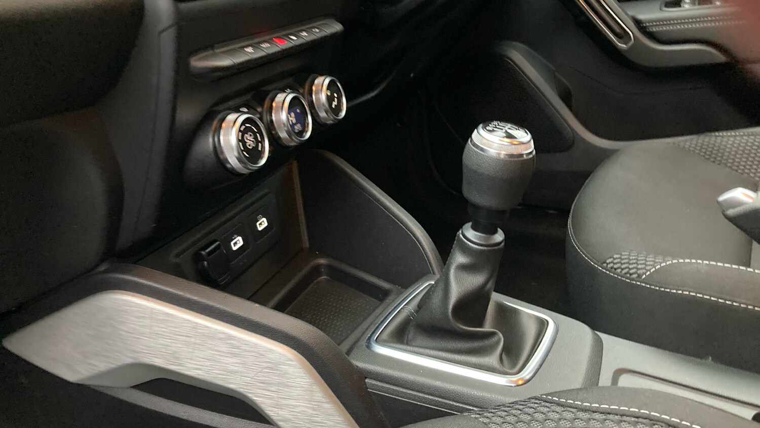 Used Dacia Duster 2022 for sale - 77357180: Photo 13