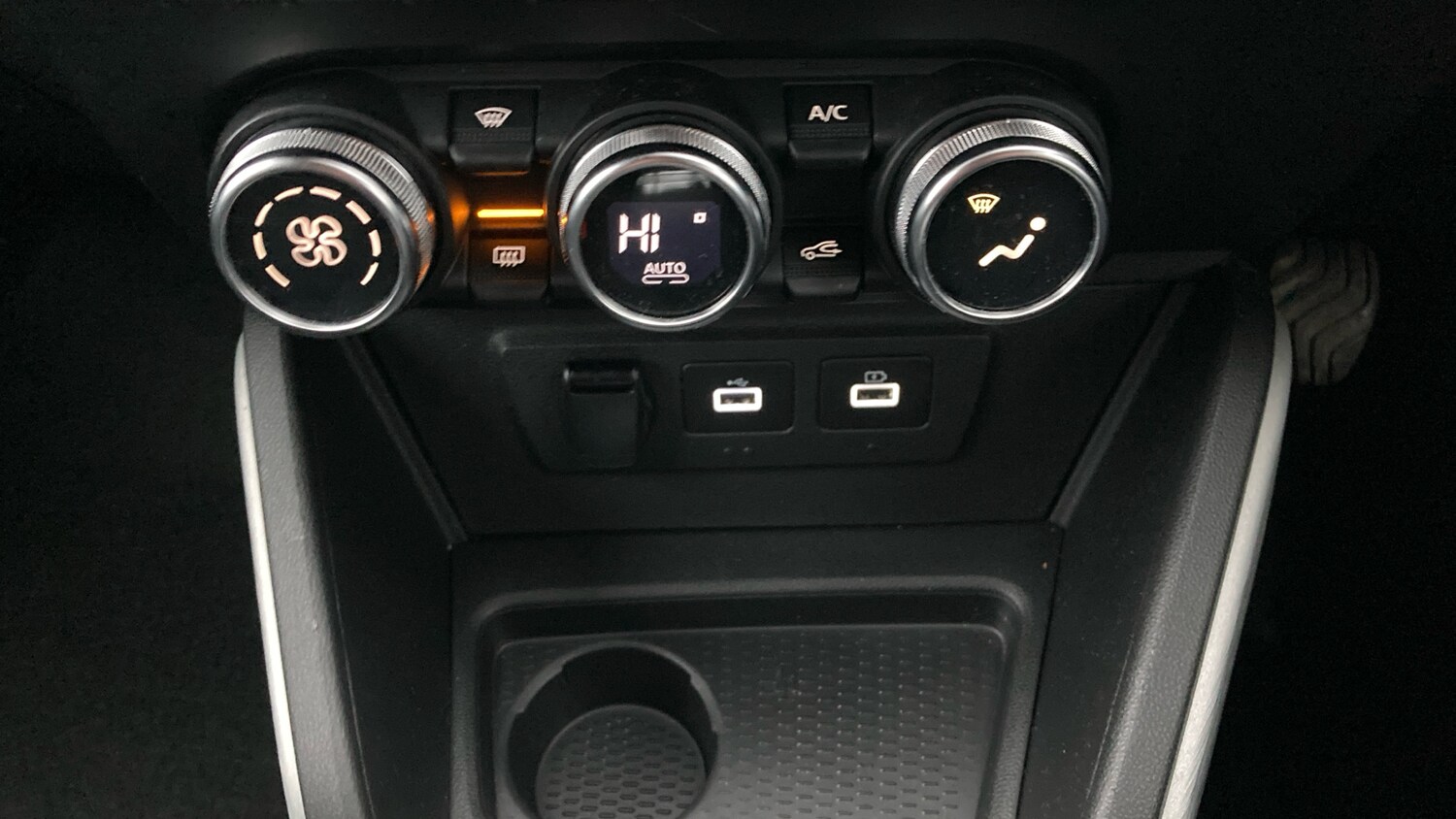 Used Dacia Duster 2022 for sale - 77357180: Photo 25