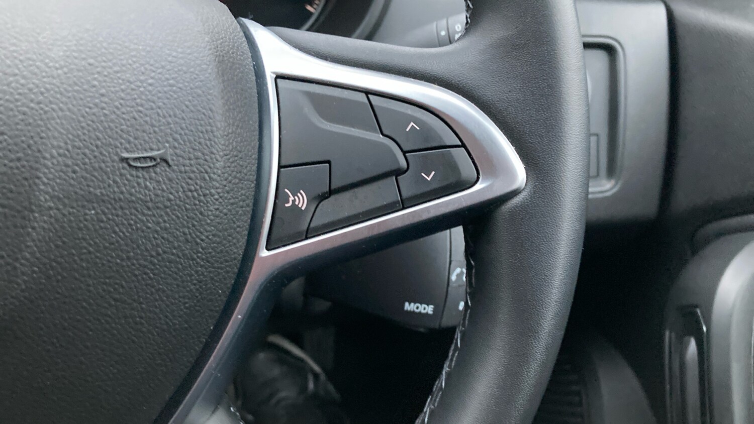 Used Dacia Duster 2022 for sale - 77357180: Photo 27