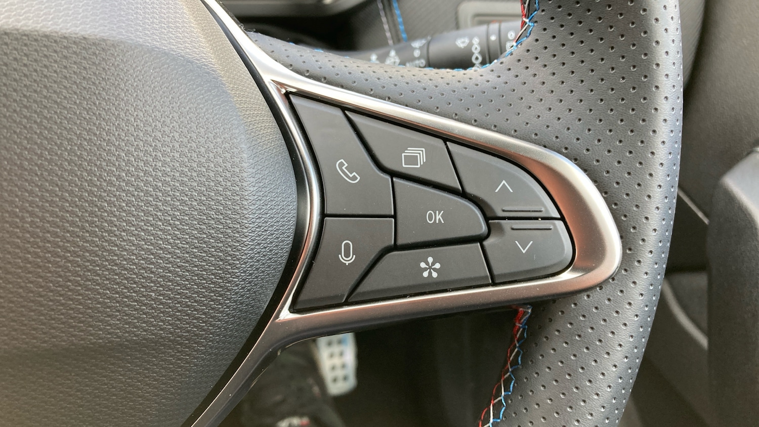 Used Renault Captur 2025 for sale - 76181872: Photo 25