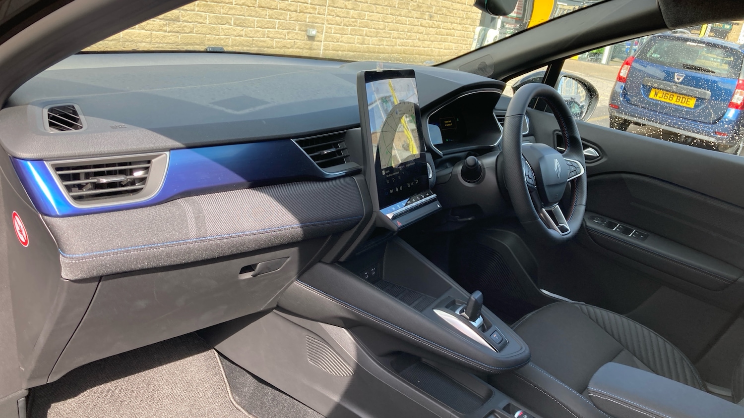 Used Renault Captur 2025 for sale - 76181872: Photo 9