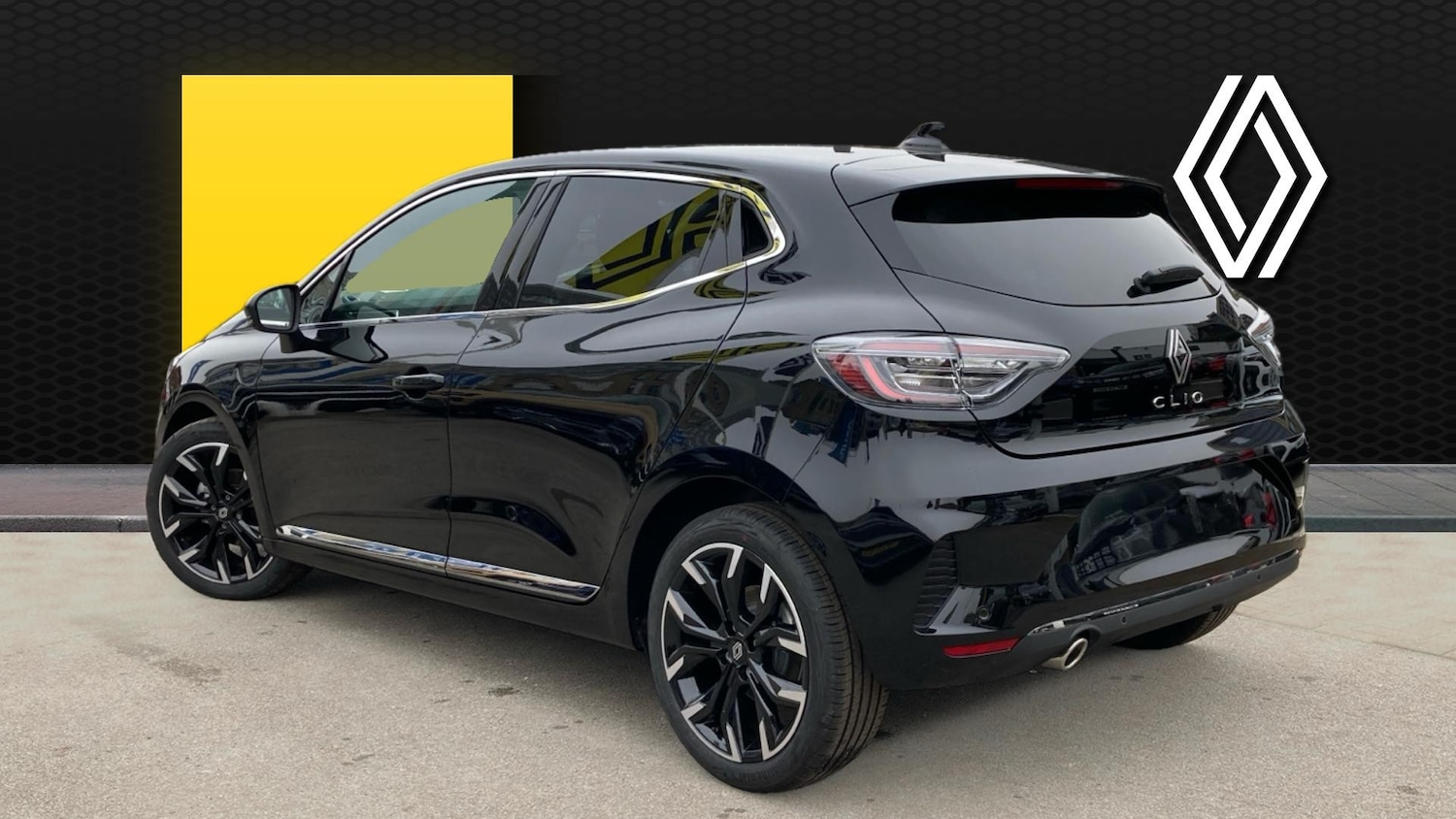 Used Renault Clio 2025 for sale - 76922360: Photo 2