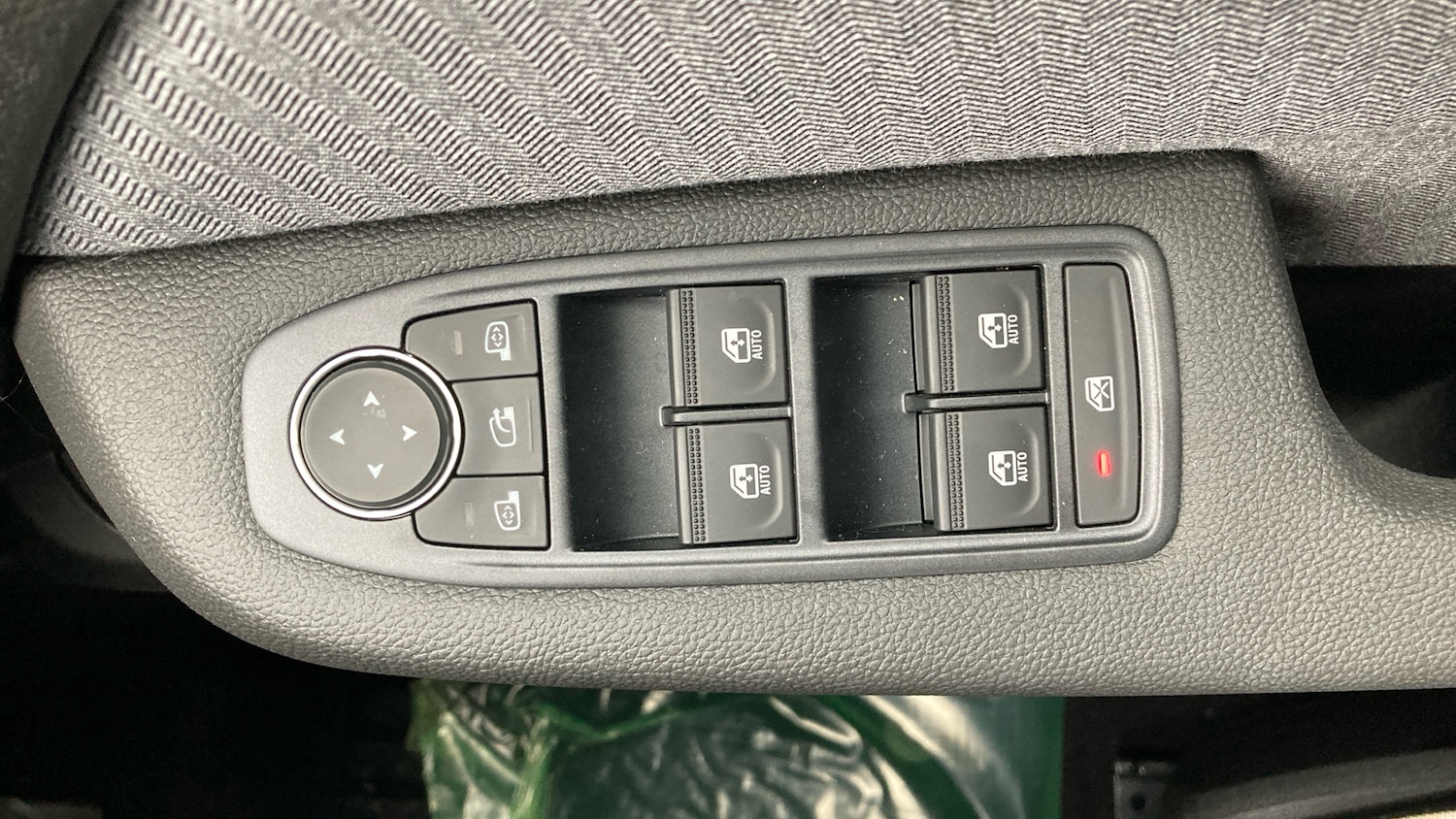 Used Renault Clio 2025 for sale - 76922360: Photo 27